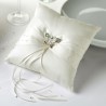 Ringkissen "Elegant Butterfly" crème